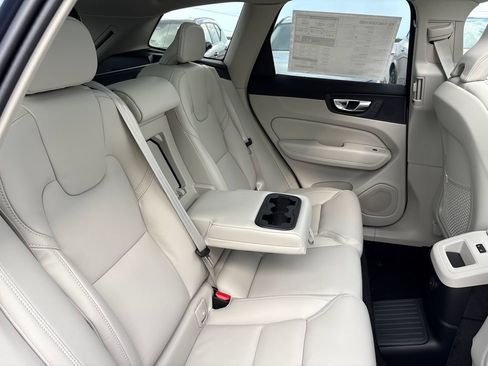 New 2026 Volvo XC60 T8 Ultra w/ Protection Package Premier AWD/4WD image 19