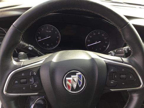 Used 2023 Buick Envision Avenir AWD/4WD image 14