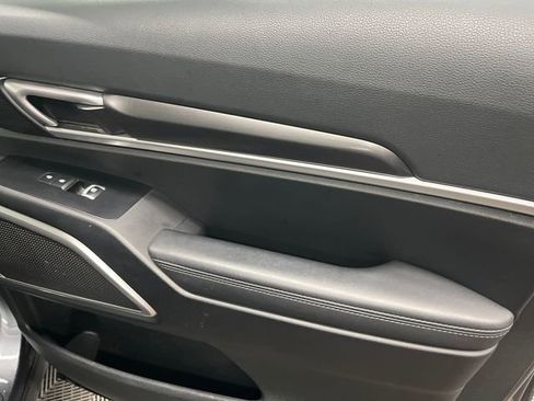 Certified 2023 Kia Telluride S w/ S Sunroof Package image 33