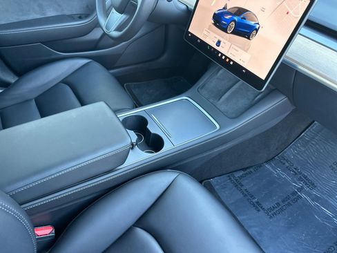 Used 2022 Tesla Model 3 image 15