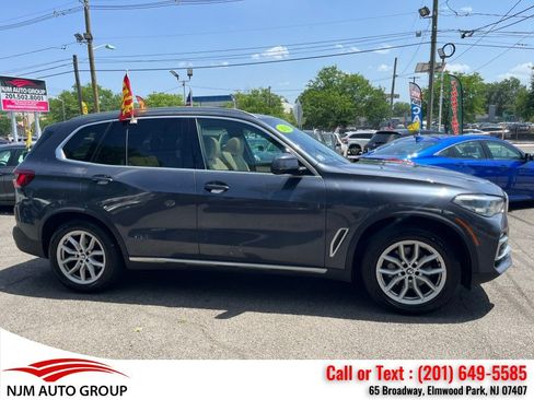 Used 2020 BMW X5 xDrive40i w/ Premium Package AWD/4WD image 15
