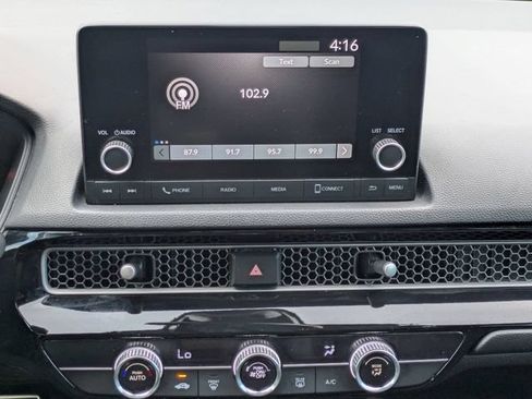 Used 2022 Honda Civic Sport image 17