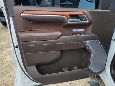 Used 2022 GMC Sierra 1500 Denali w/ Technology Package image 26