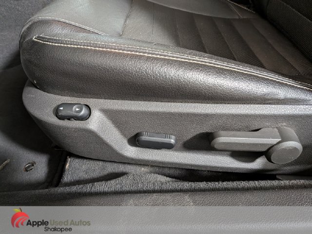 Used 2010 Ford Mustang Coupe RWD image 13