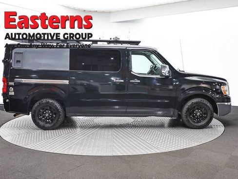 Used 2020 Nissan NV 3500 SL RWD image 3