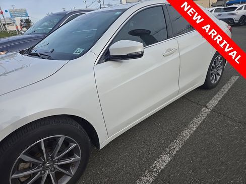 Used 2019 Acura TLX image 4