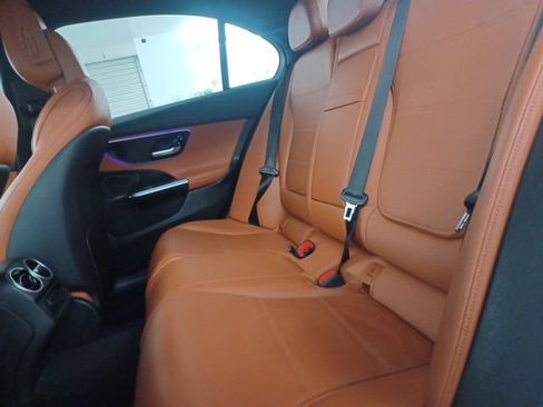Used 2025 Mercedes-Benz C 300 Sedan image 11