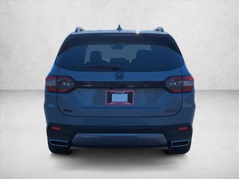 New 2026 Honda Pilot Touring image 8