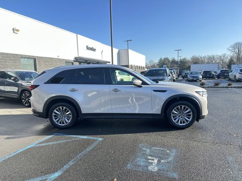 Used 2024 MAZDA CX-90 3.3 Turbo w/ Preferred Plus image 11