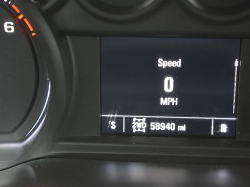 Used 2019 Chevrolet Silverado 1500 W/T w/ Trailering Package image 18