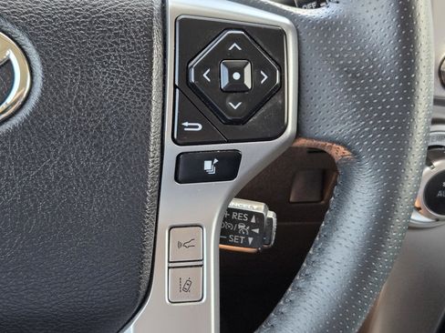 Used 2022 Toyota 4Runner Limited RWD image 25