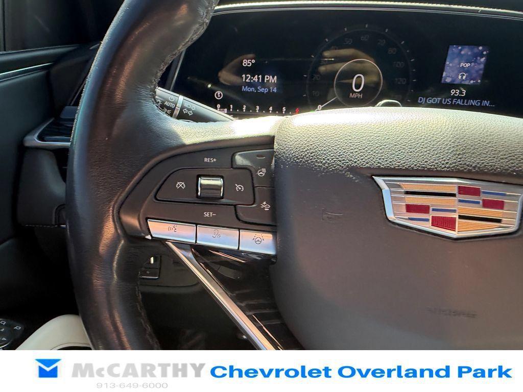 Used 2021 Cadillac Escalade ESV Sport w/ Driver Assist Tech Package AWD/4WD image 13