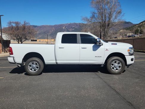 Used 2024 RAM 2500 Laramie image 2