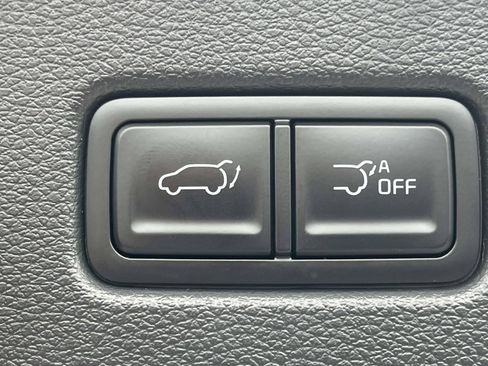 Used 2025 Kia Telluride EX w/ EX Captain's Chair Package AWD/4WD image 27