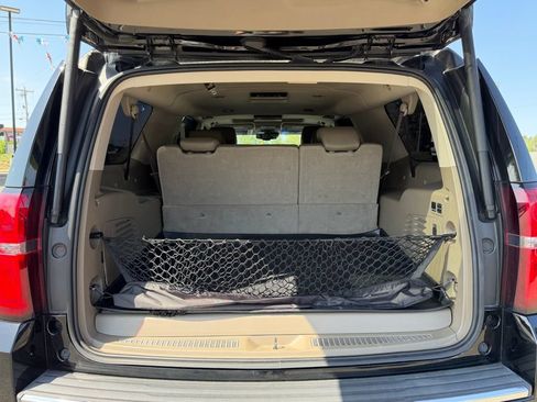 Used 2019 Chevrolet Suburban Premier AWD/4WD image 5