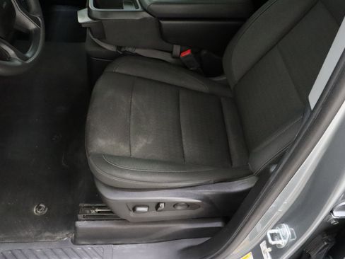 Used 2023 Chevrolet Silverado 1500 Custom w/ LPO, Dark Essentials Package RWD image 15