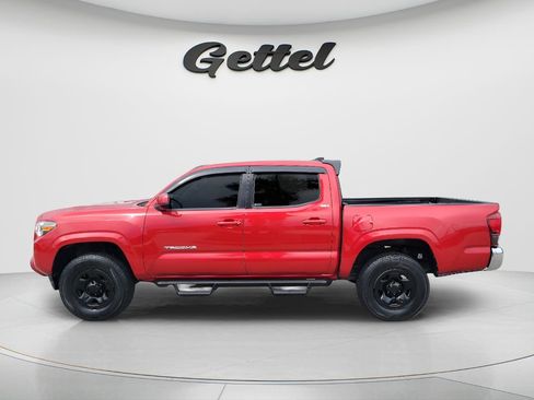 Certified 2022 Toyota Tacoma SR5 RWD image 8