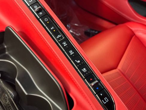 Used 2023 Chevrolet Corvette Stingray Premium Cpe w/ Z51 Performance Package RWD image 45
