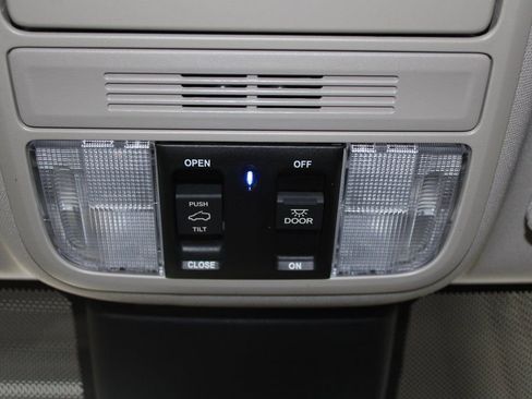 New 2026 Honda Odyssey Touring image 49