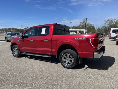 Used 2021 Ford F150 XLT w/ Equipment Group 302A High AWD/4WD image 5