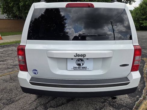 Used 2016 Jeep Patriot Sport w/ Power Value Group FWD image 11