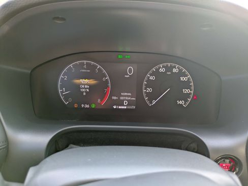 Certified 2026 Honda HR-V LX image 32