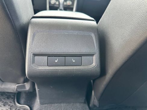 Used 2019 Volkswagen Jetta SE FWD image 26
