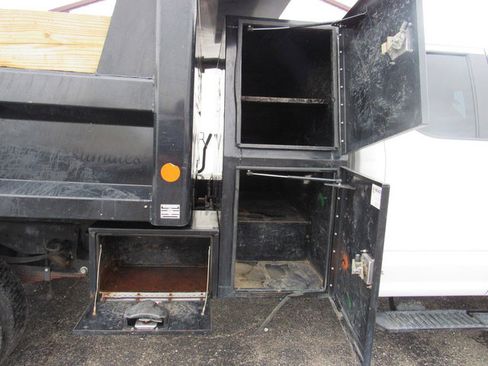 Used 2022 Ford F550 2WD SuperCab Super Duty image 22