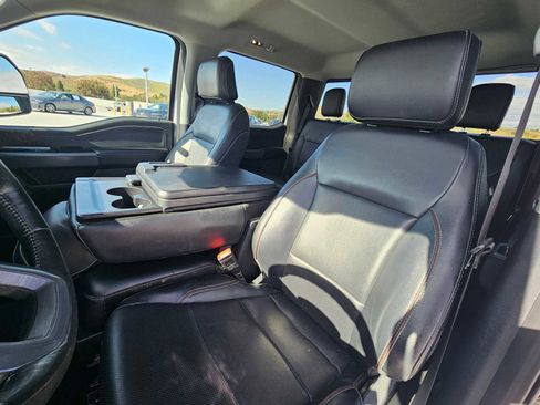 Used 2024 Ford F250 Lariat w/ Black Appearance Package AWD/4WD image 21