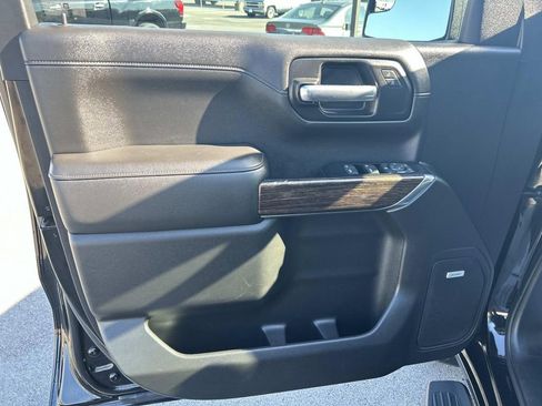 Used 2019 GMC Sierra 1500 Elevation w/ Elevation Value Package AWD/4WD image 24