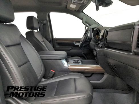 Used 2024 Chevrolet Silverado 3500 LT w/ True North Edition AWD/4WD image 29