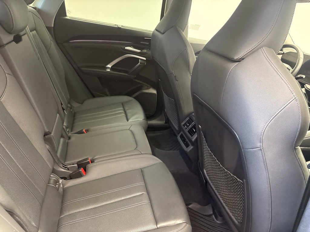 Used 2025 Audi Q5 Premium AWD/4WD image 29