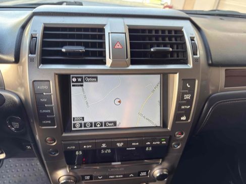 Used 2014 Lexus GX 460 Luxury image 52