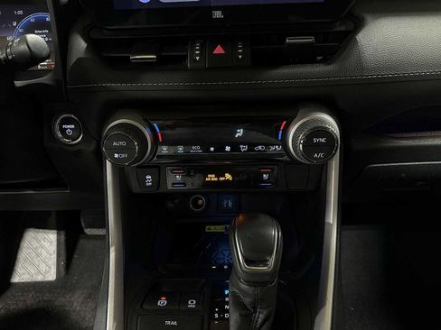 Used 2023 Toyota RAV4 Limited image 21