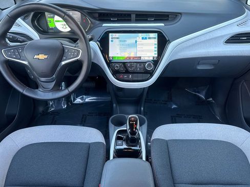 Used 2017 Chevrolet Bolt LT FWD image 16