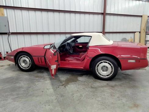 Used 1987 Chevrolet Corvette Convertible image 11
