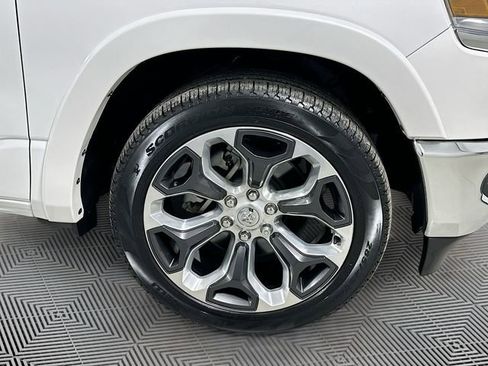 Used 2024 RAM 1500 Limited image 14