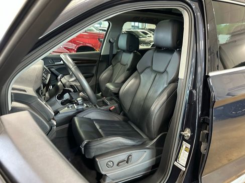 Used 2018 Audi Q5 2.0T Premium Plus w/ Premium Plus Package AWD/4WD image 14