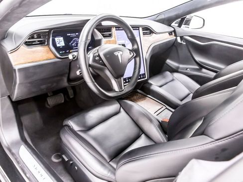 Used 2020 Tesla Model S Long Range AWD/4WD image 32