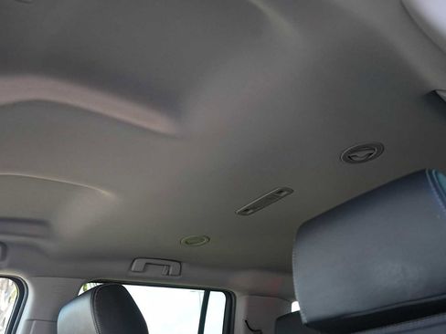 Used 2019 GMC Yukon XL Denali image 25