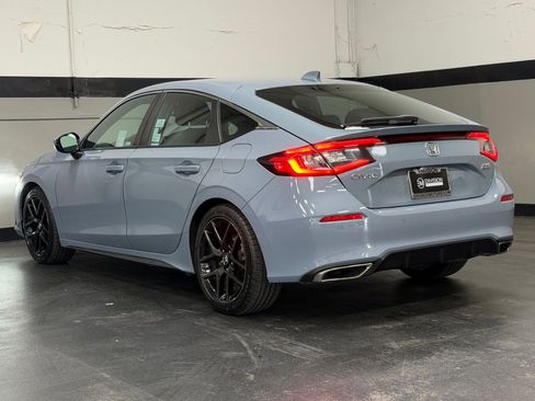 Used 2023 Honda Civic Sport Touring image 10