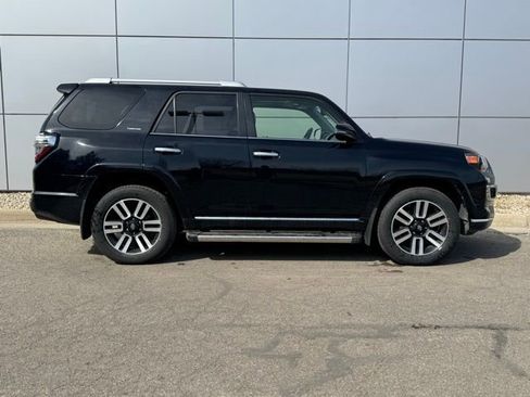 Used 2019 Toyota 4Runner Limited AWD/4WD image 37