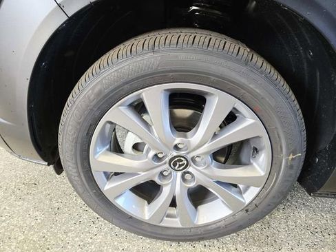 New 2025 MAZDA CX-30 AWD 2.5 S w/ Preferred Package image 16