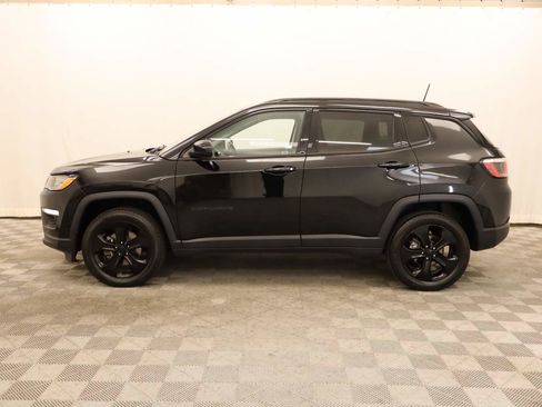 Used 2019 Jeep Compass Altitude image 2