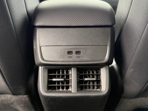 Used 2025 Chevrolet Equinox LT w/ Convenience Package II AWD/4WD image 13