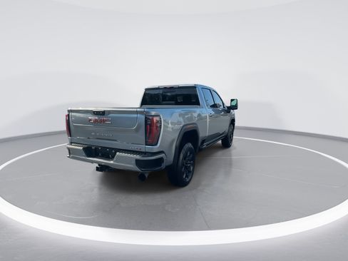 Used 2024 GMC Sierra 2500 AT4 w/ AT4 Premium Plus Package AWD/4WD image 10
