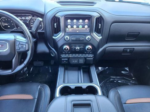 Used 2021 GMC Sierra 2500 AT4 w/ AT4 Premium Plus Package AWD/4WD image 12