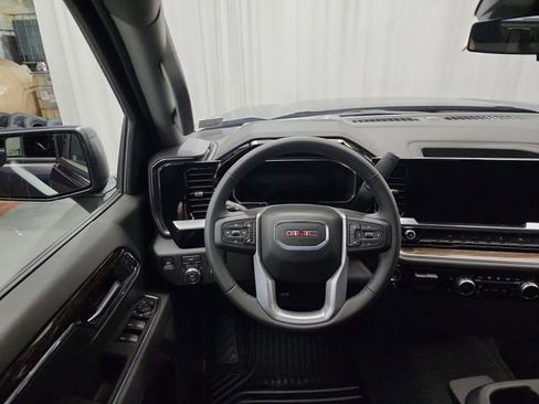 New 2026 GMC Sierra 1500 Elevation image 12