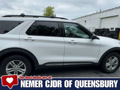 Used 2020 Ford Explorer XLT w/ Equipment Group 202A AWD/4WD image 9