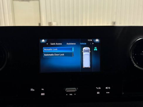 Used 2024 Mercedes-Benz Sprinter 2500 image 30